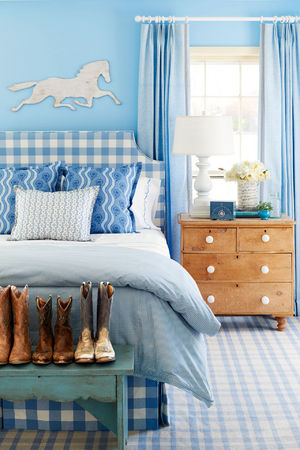 Photo by Brian Woodcock for Country Living : Interiors : Lindsey Ellis Beatty